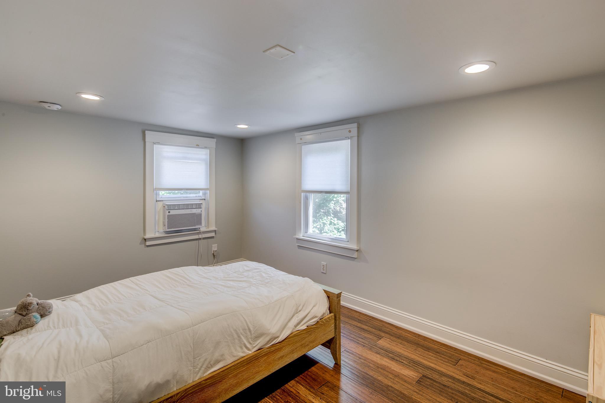 32 Churchill Road Cherry Hill, NJ 08034 - Photo 21 of 28 Gallery Image 21