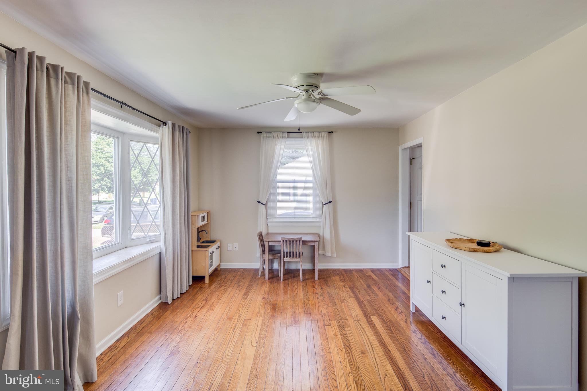 32 Churchill Road Cherry Hill, NJ 08034 - Photo 5 of 28 Gallery Image 5
