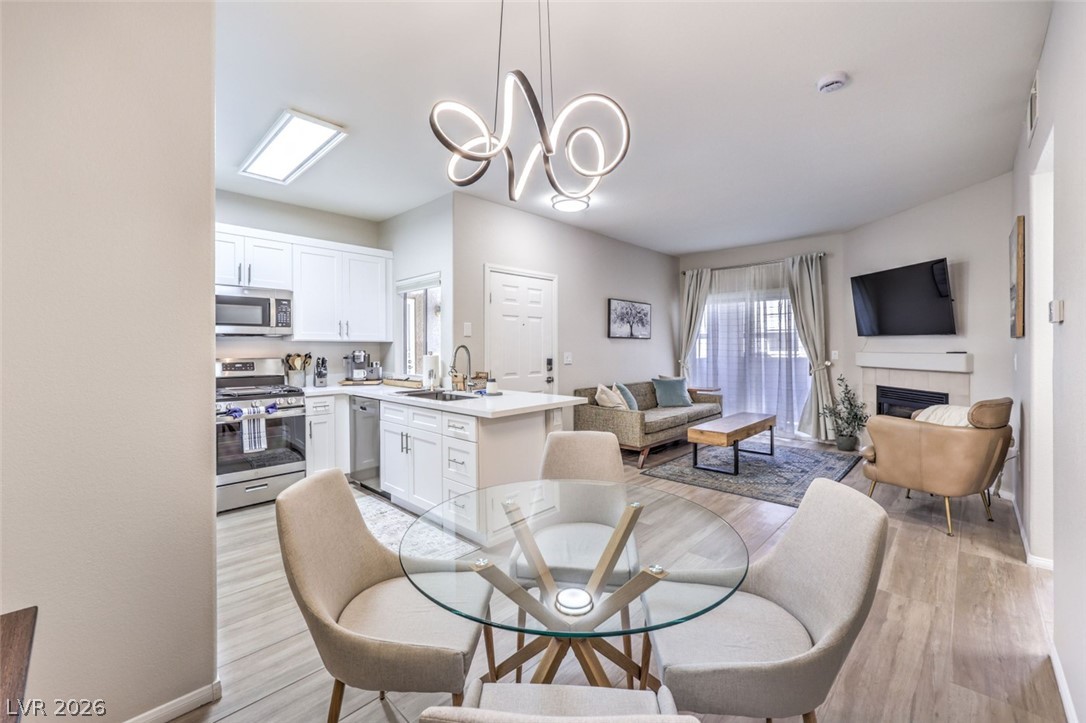 855 North Stephanie Street, Unit 1015 Henderson, NV 89014 - Photo 12 of 27 Dining nook off kitchen