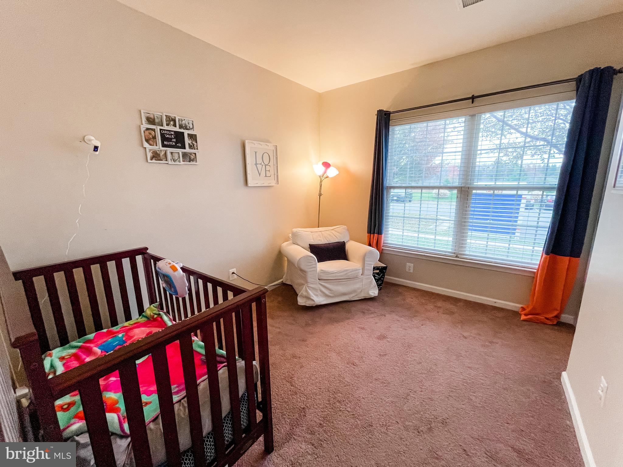 25121 Gunnery Square Chantilly, VA 20152 - Photo 7 of 29 Bedroom1