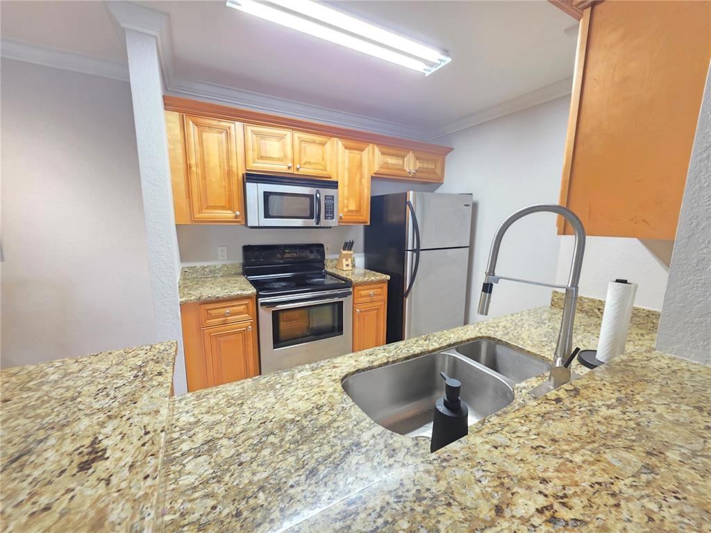 8926 Manor Loop, Unit 102 Lakewood Ranch, FL 34202 - Photo 6 of 49