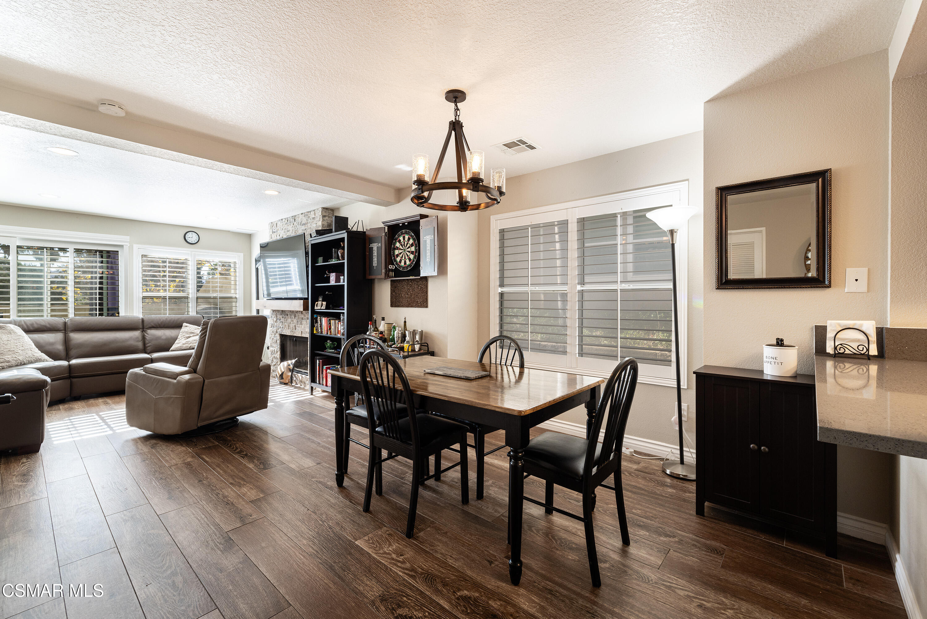 2731 Erringer Road, Unit 25 Simi Valley, CA 93065 - Photo 7 of 26 Erringer10