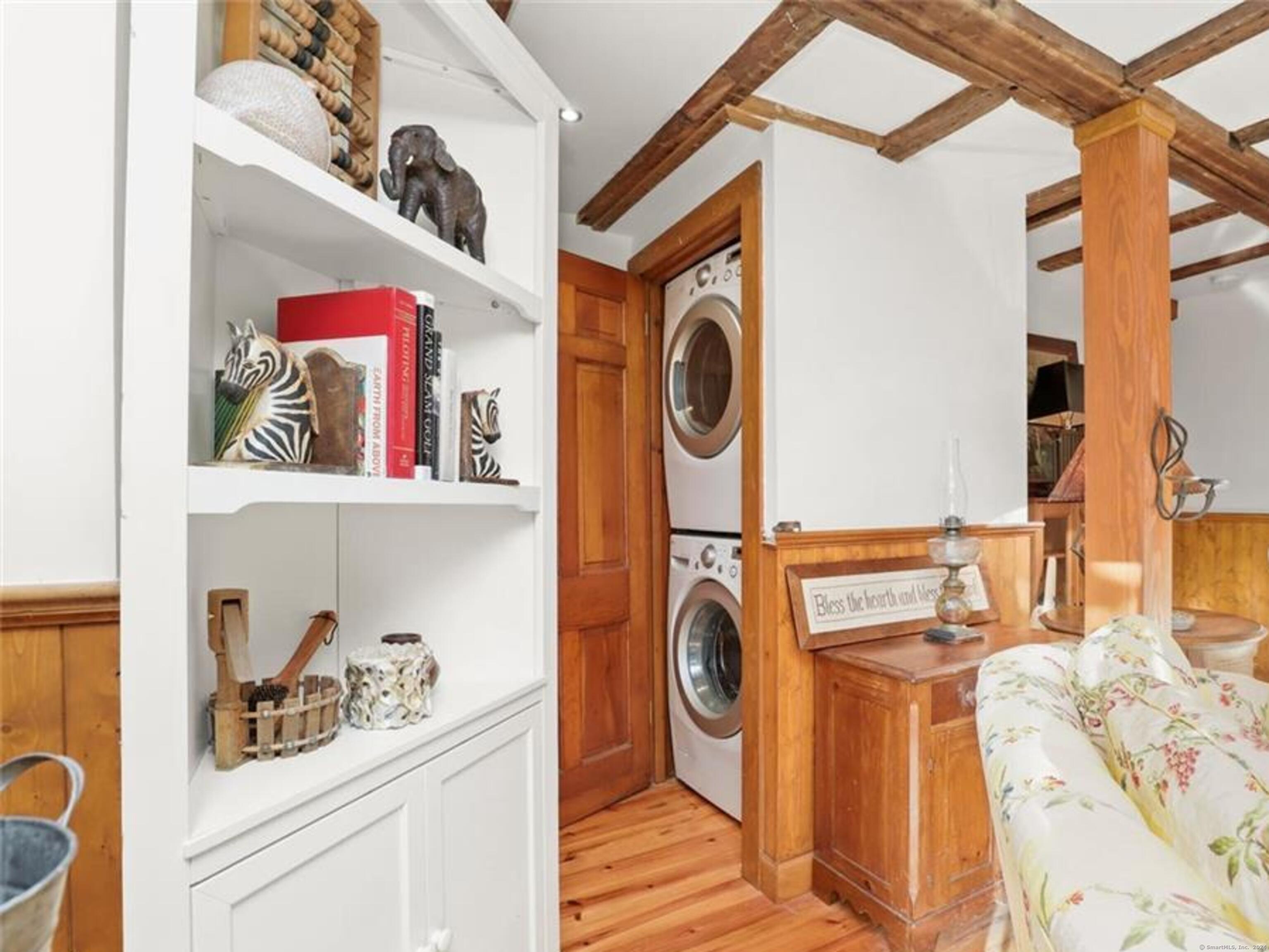 49 Hollow Tree Ridge Road Darien, CT 06820 - Photo 16 of 25 #49 - Laundry on same level as Primary Suite