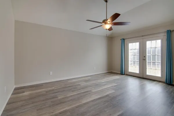 $400,000 | 10416 Lake Terrace, Fort Worth, TX 76053