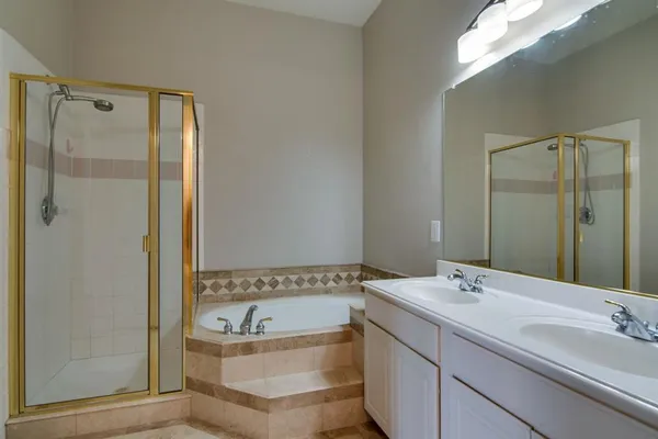 $400,000 | 10416 Lake Terrace, Fort Worth, TX 76053