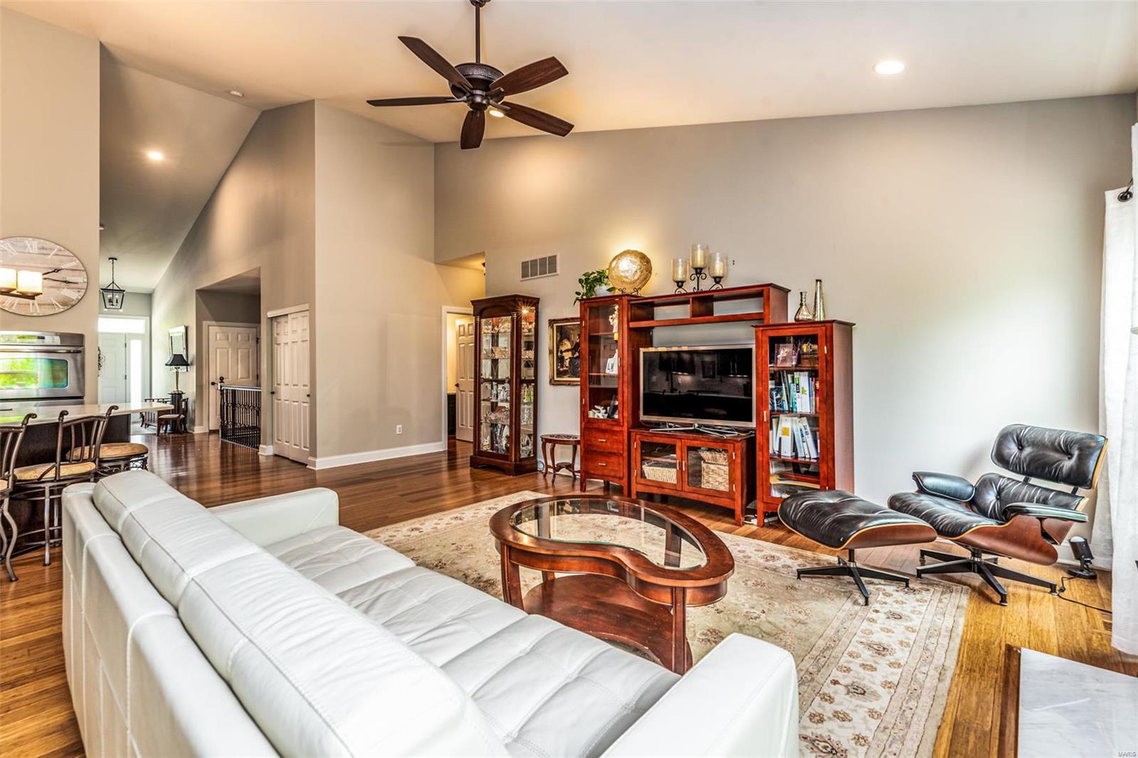 322 Kendall Ridge Court Chesterfield, MO 63017 - Photo 35 of 44