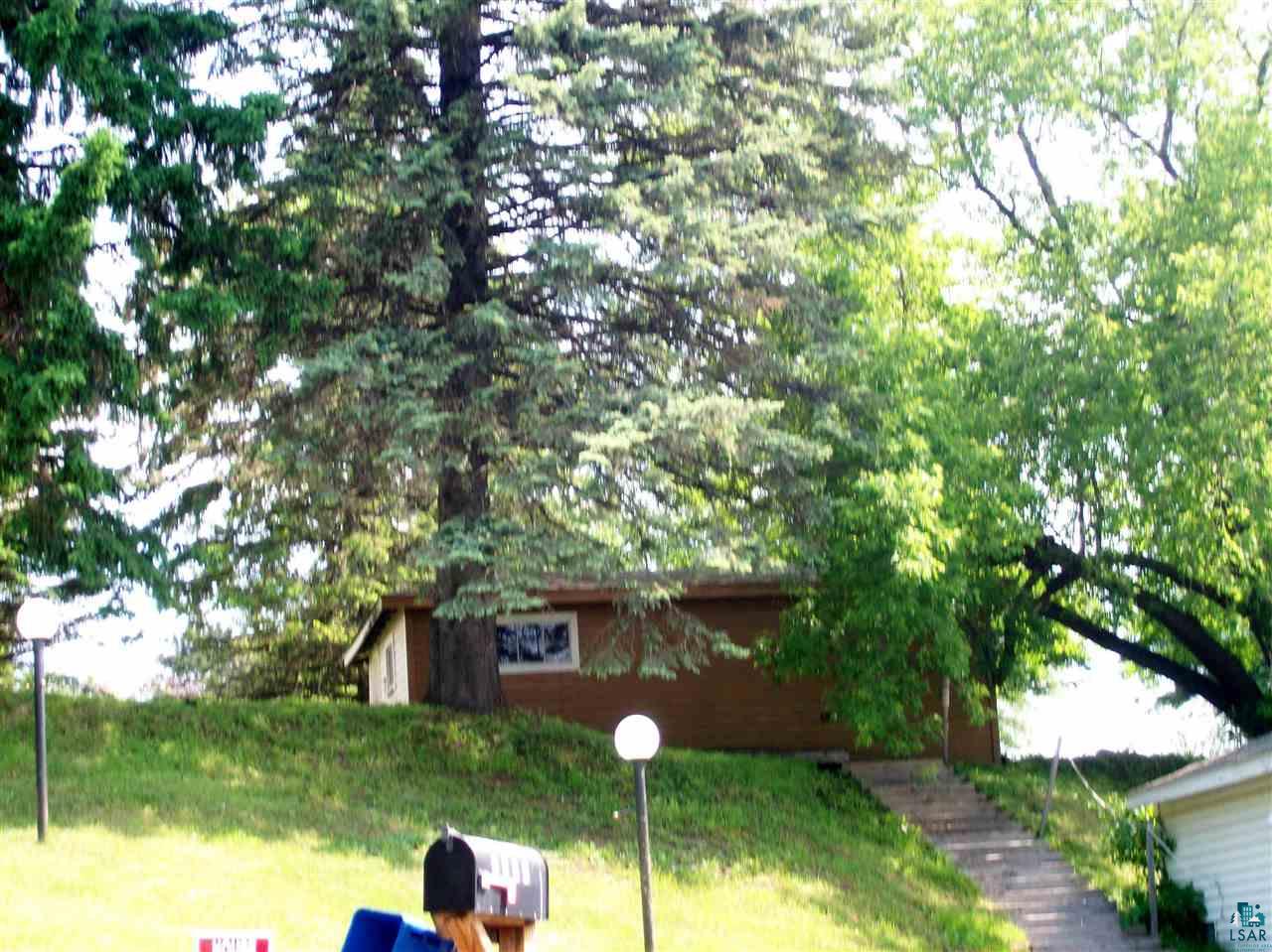 1804 Springvale Road Duluth, MN 55811 - Photo 3 of 12 shed