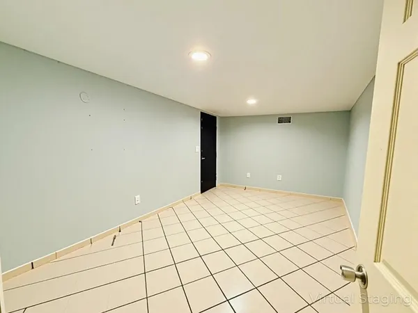 $440,000 | 5542 South Nottingham Avenue, Chicago, IL 60638