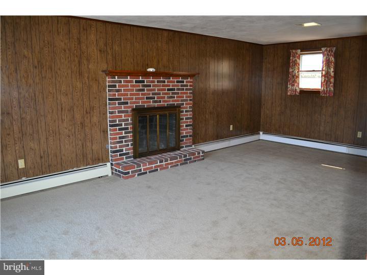 67 Winding Road Boyertown, PA 19512 - Photo 11 of 19 Family Room