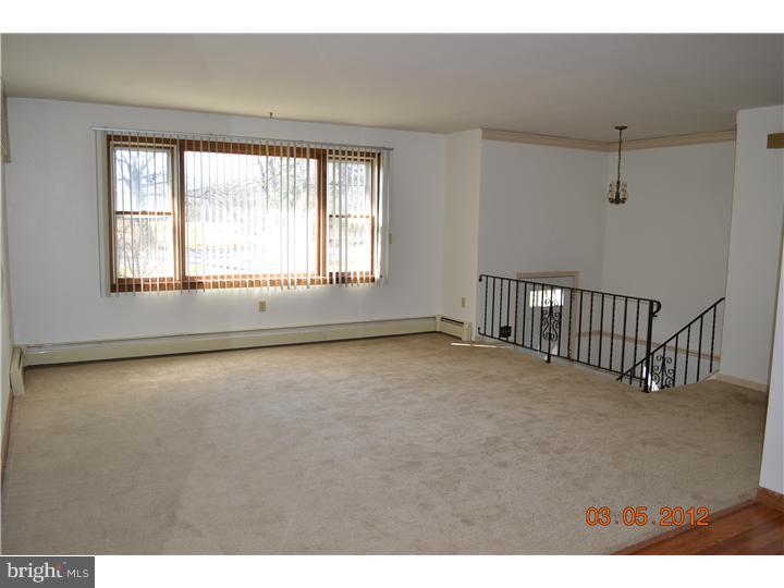 67 Winding Road Boyertown, PA 19512 - Photo 7 of 19 Living Room
