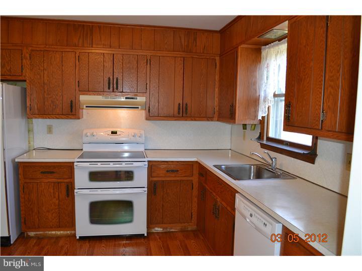 67 Winding Road Boyertown, PA 19512 - Photo 9 of 19 Kitchen