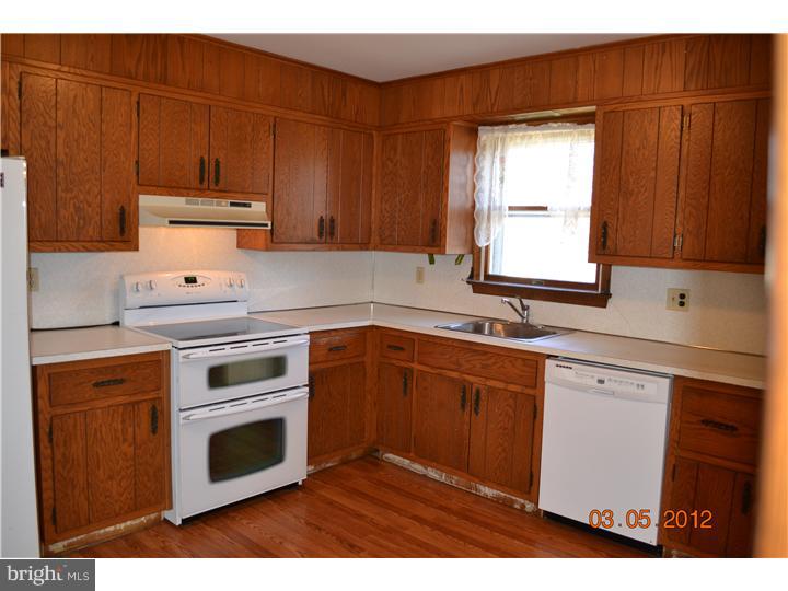 67 Winding Road Boyertown, PA 19512 - Photo 10 of 19 Kitchen
