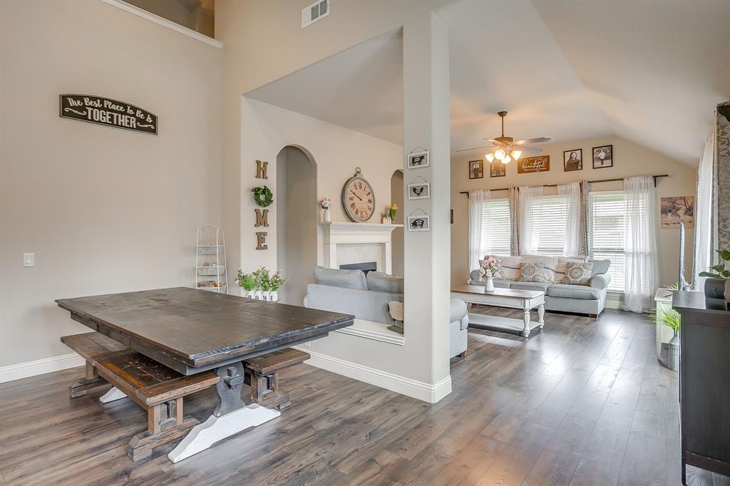 1033 Rustic Oak Way Burleson, TX 76028 - Photo 13 of 40