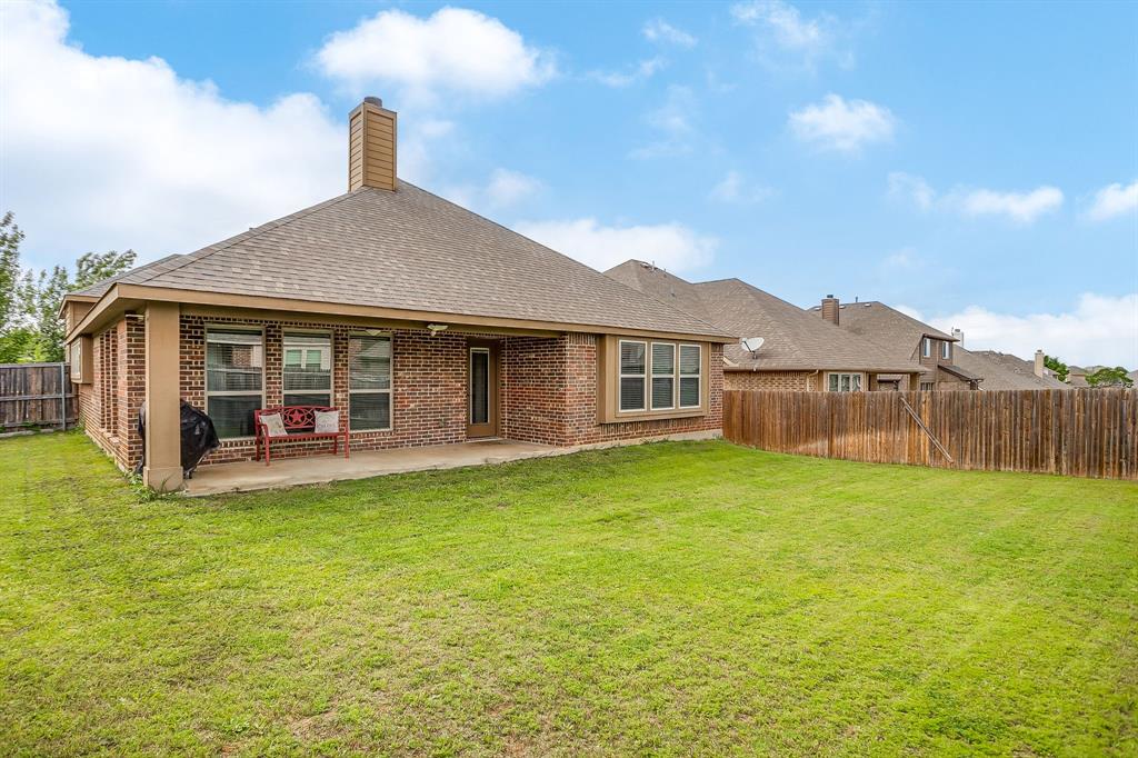 1033 Rustic Oak Way Burleson, TX 76028 - Photo 36 of 40