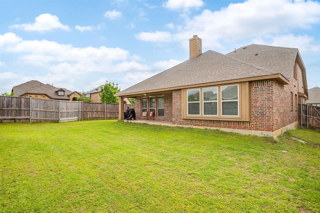 1033 Rustic Oak Way Burleson, TX 76028 - Photo 37 of 40