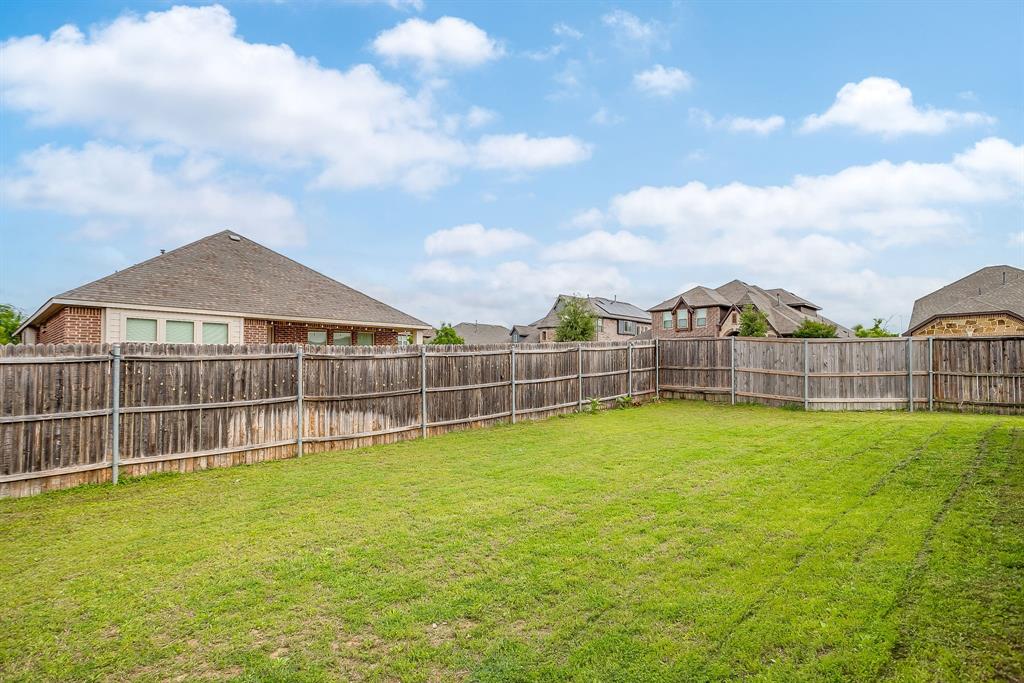 1033 Rustic Oak Way Burleson, TX 76028 - Photo 38 of 40