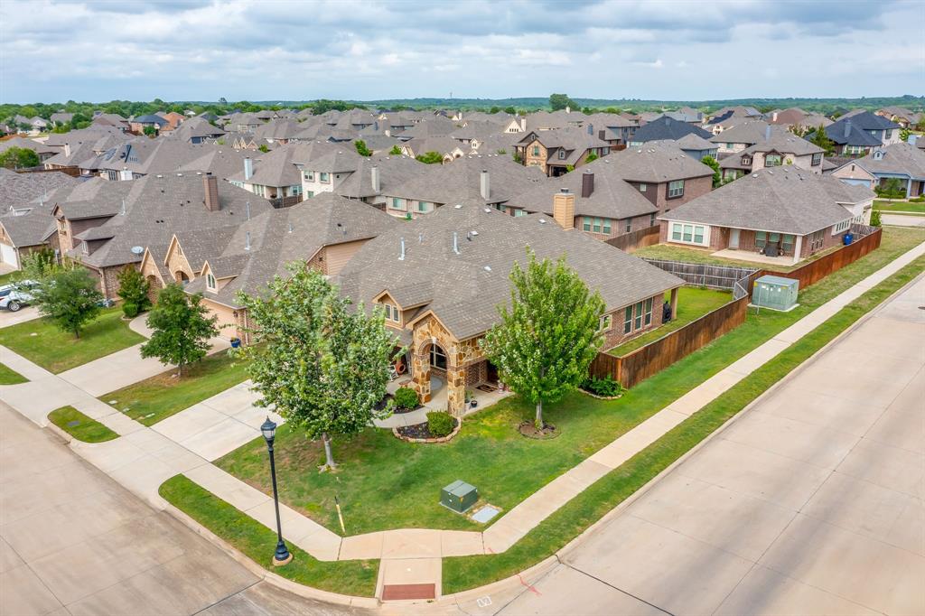 1033 Rustic Oak Way Burleson, TX 76028 - Photo 39 of 40