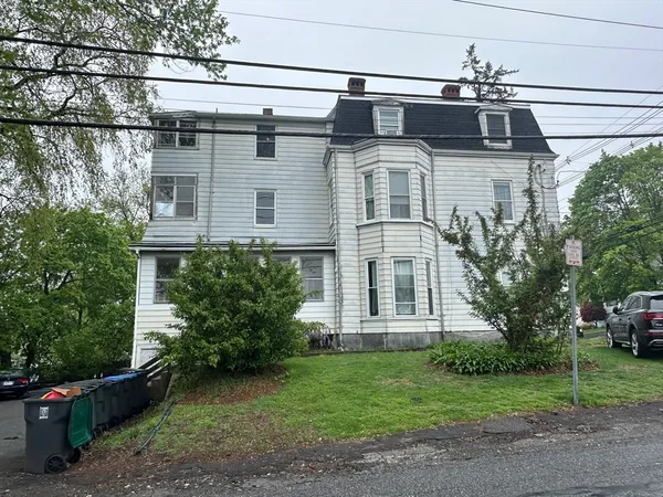 $2,850 | 24 North Main Street, Unit 2, Natick, MA 01760