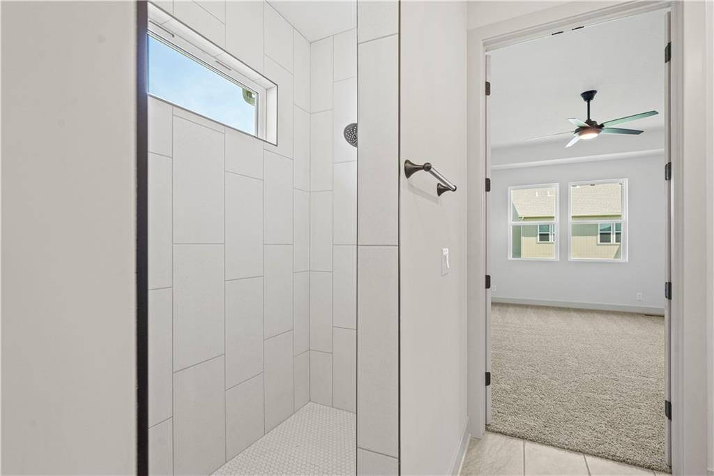 20629 Skyview Lane Spring Hill, KS 66083 - Photo 7 of 13