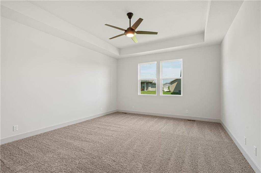 20629 Skyview Lane Spring Hill, KS 66083 - Photo 9 of 13