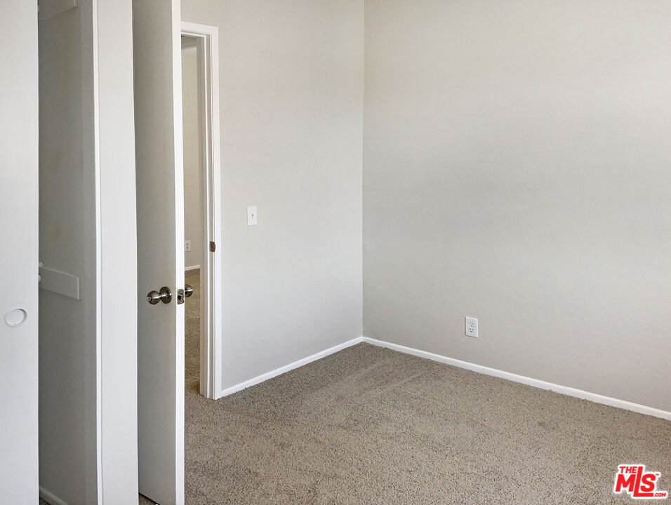 11074 Kenyon Way Rancho Cucamonga, CA 91701 - Photo 18 of 28 a view of a small space