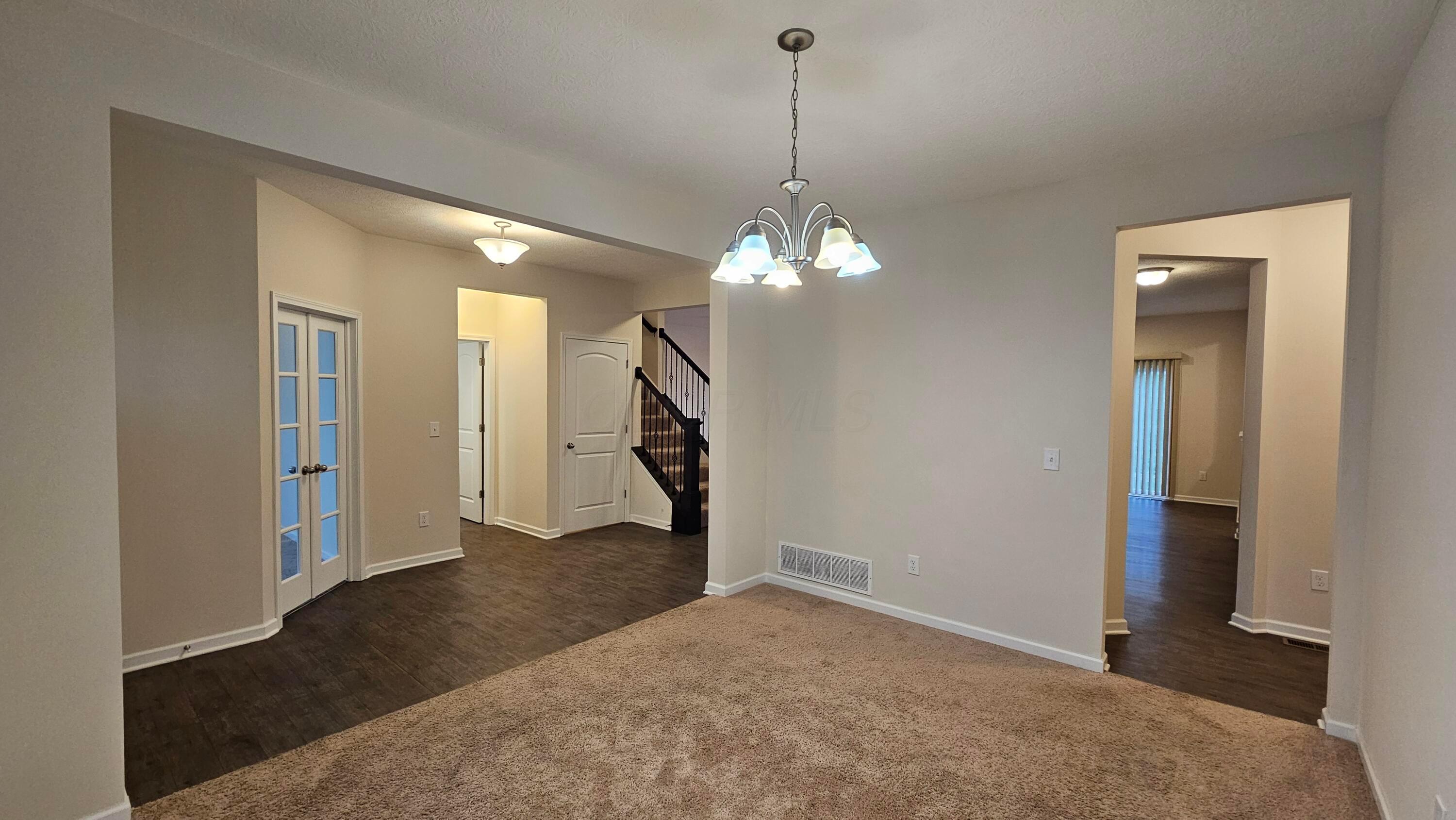 327 Cardinal Point Drive Delaware, OH 43015 - Photo 4 of 34 20251022_170338