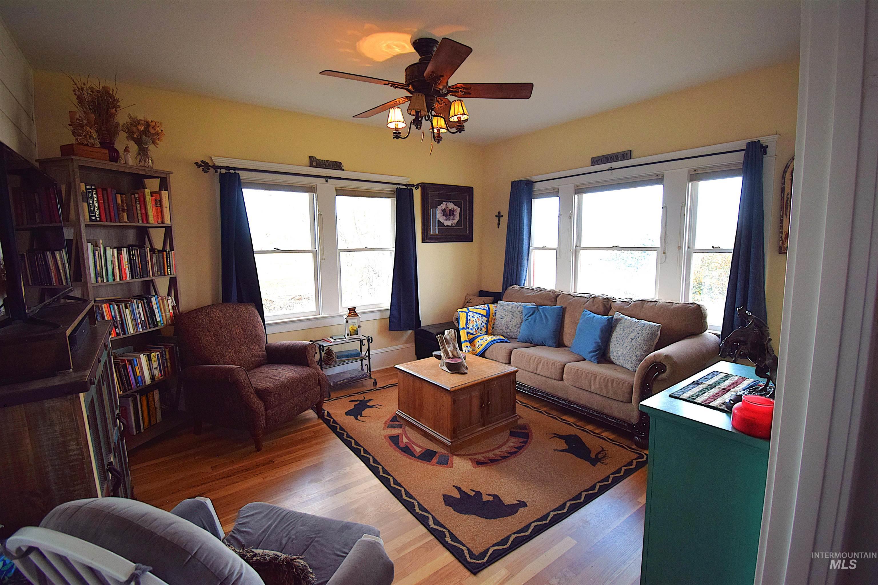 5367 Sand Hollow Road New Plymouth, ID 83655 - Photo 15 of 41