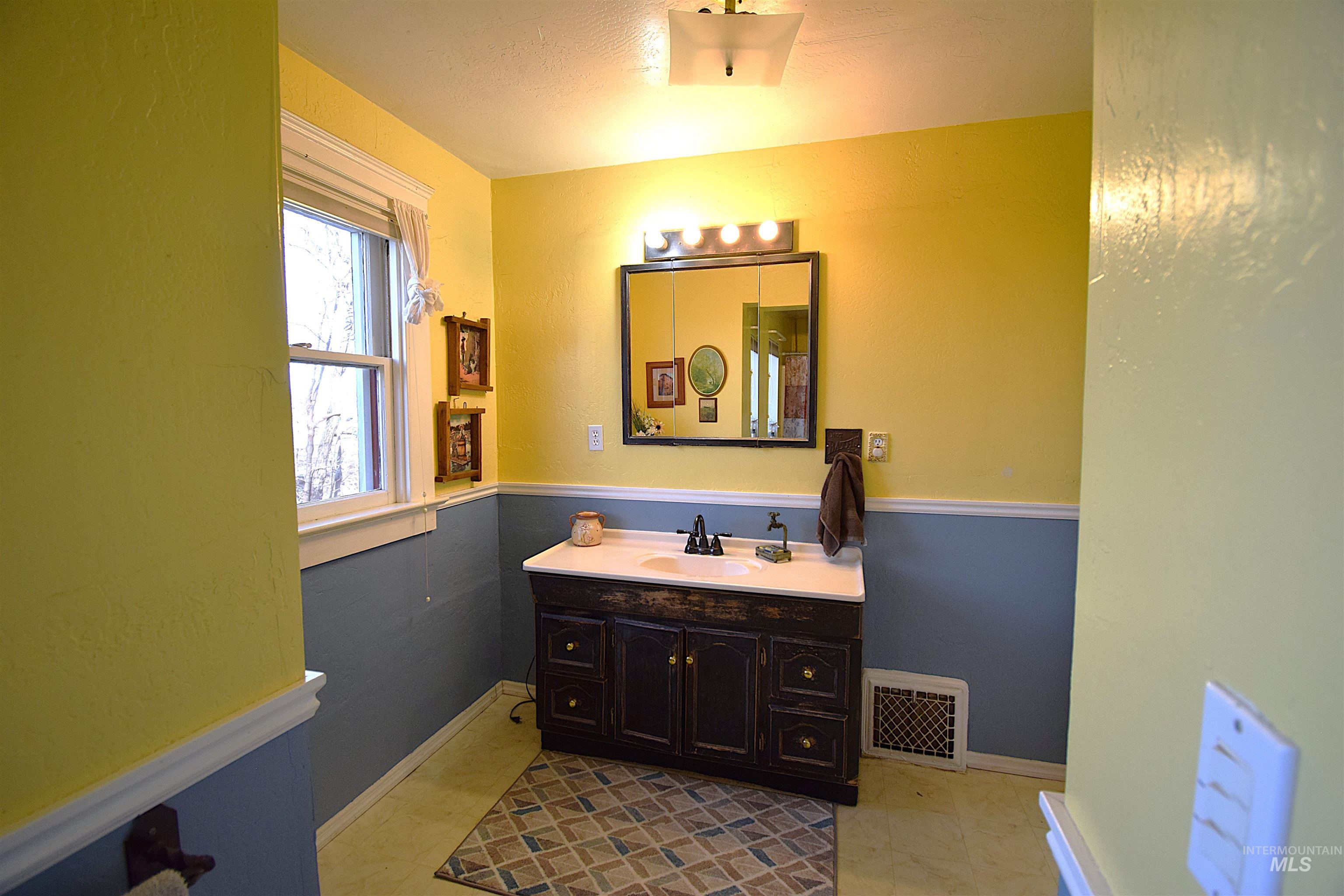 5367 Sand Hollow Road New Plymouth, ID 83655 - Photo 23 of 41