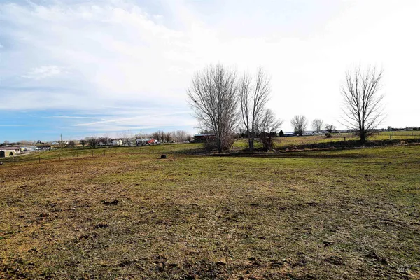 $875,000 | 5367 Sand Hollow Road, New Plymouth, ID 83655