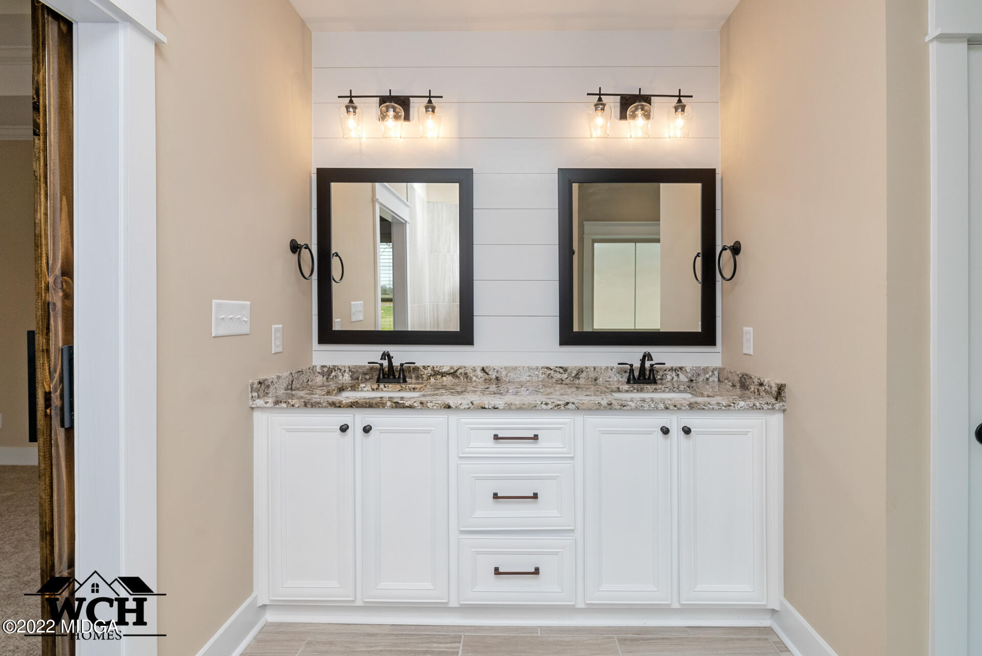 422 Stonegate Trail Perry, GA 31069 - Photo 5 of 25 422StonegateTrailWeb-5