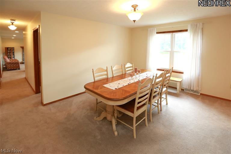 45253 Middle Ridge Road Amherst, OH 44001 - Photo 7 of 24