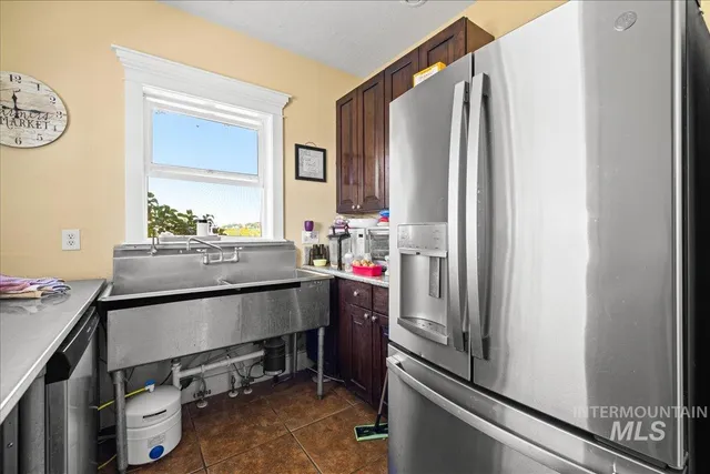 $1,100,000 | 20169 Hoskins Road, Caldwell, ID 83607