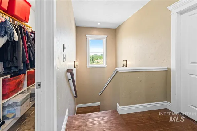 $1,100,000 | 20169 Hoskins Road, Caldwell, ID 83607