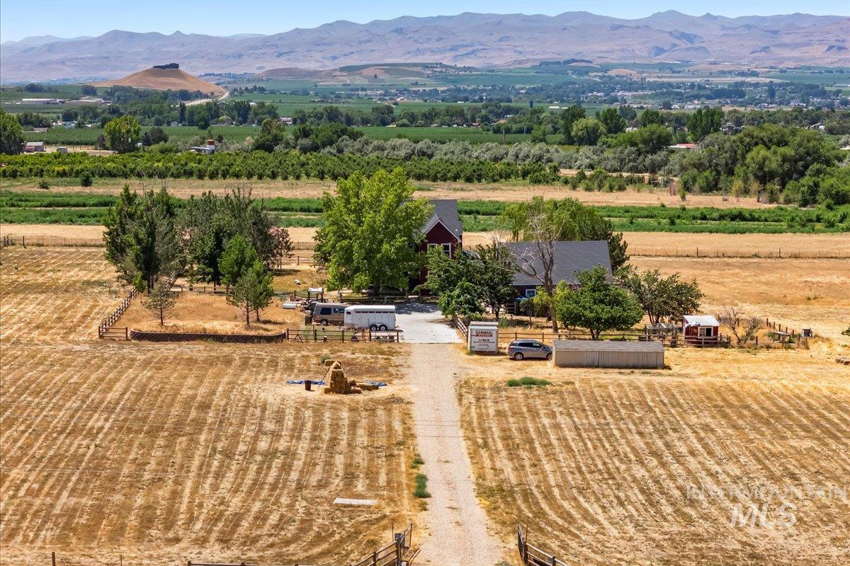 20169 Hoskins Road Caldwell, ID 83607 - Photo 9 of 50