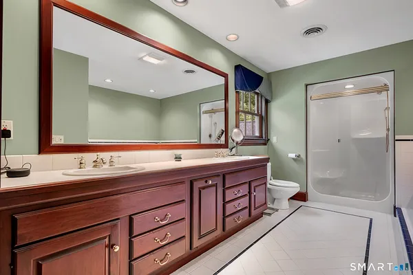 $975,000 | 249 Old Farms Road, Watertown, CT 06795