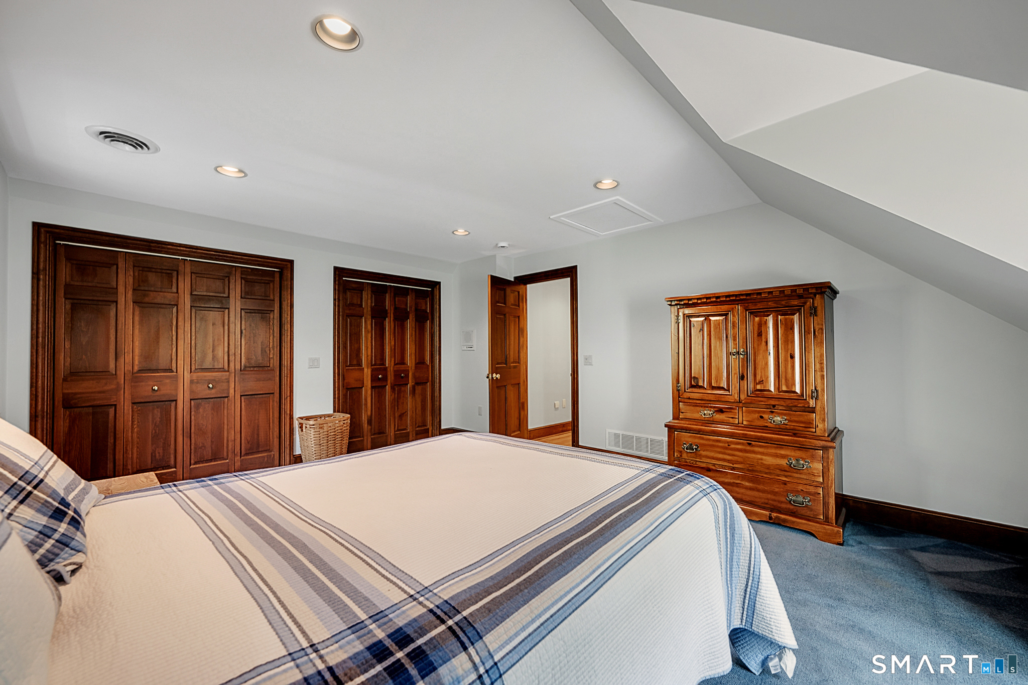 249 Old Farms Road Watertown, CT 06795 - Photo 26 of 30