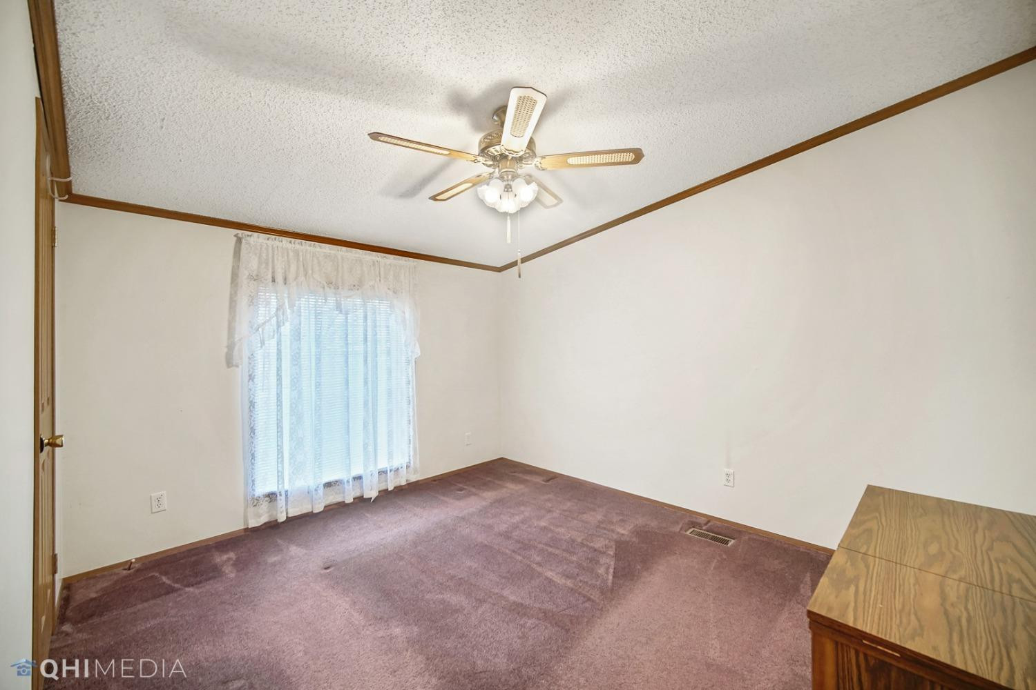 4054 Castlen Street Demotte, IN 46310 - Photo 12 of 21 1500x1000