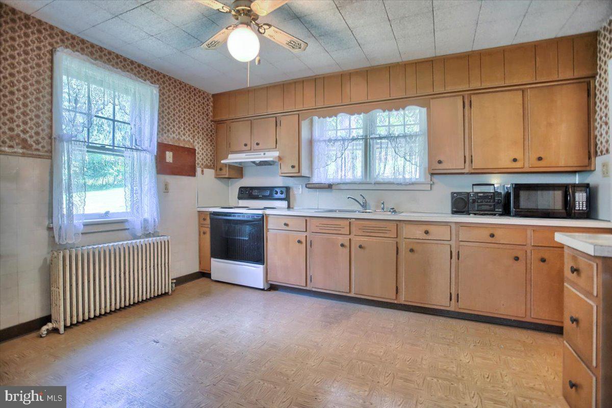 5514 Elizabethtown Road Palmyra, PA 17078 - Photo 20 of 29 Gallery Image 20