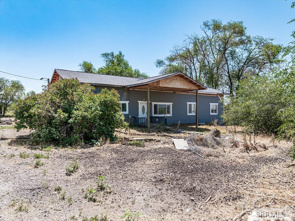 386 Cutshalts Road Pocatello, ID 83202 - Photo 3 of 14