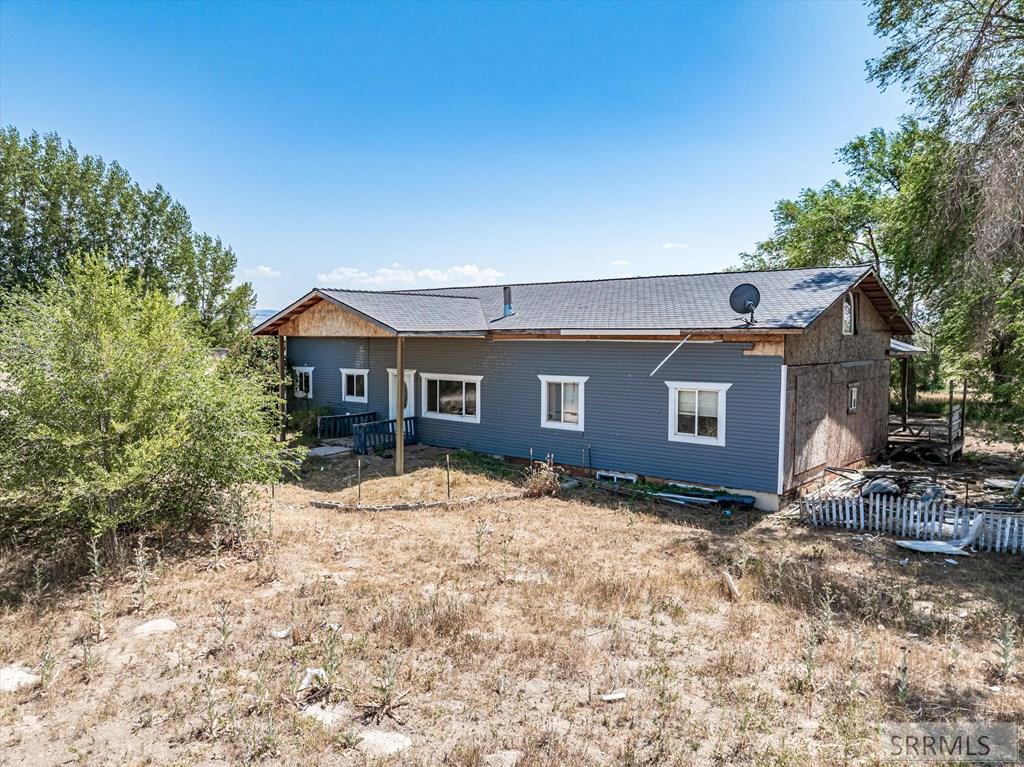 386 Cutshalts Road Pocatello, ID 83202 - Photo 4 of 14