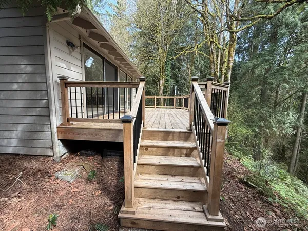 $3,250 | 15927 Northeast 59th Way, Redmond, WA 98052