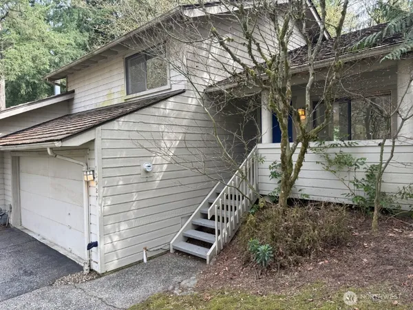 $3,250 | 15927 Northeast 59th Way, Redmond, WA 98052