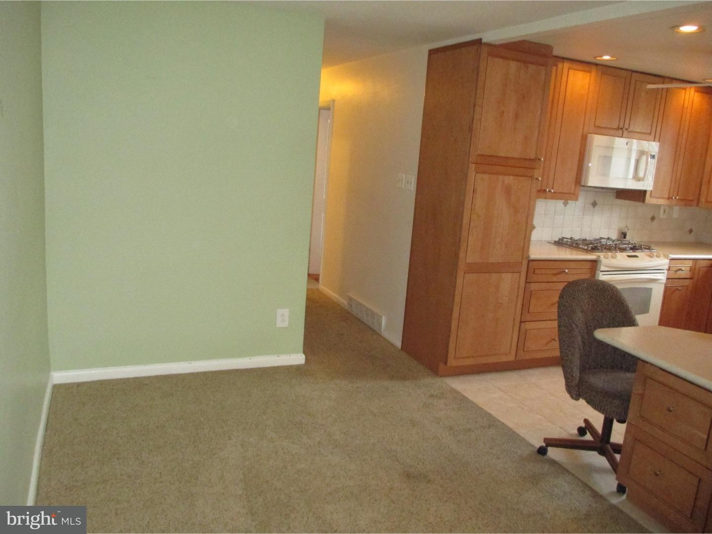 631 Colebrook Road Philadelphia, PA 19115 - Photo 8 of 25 Gallery Image 8