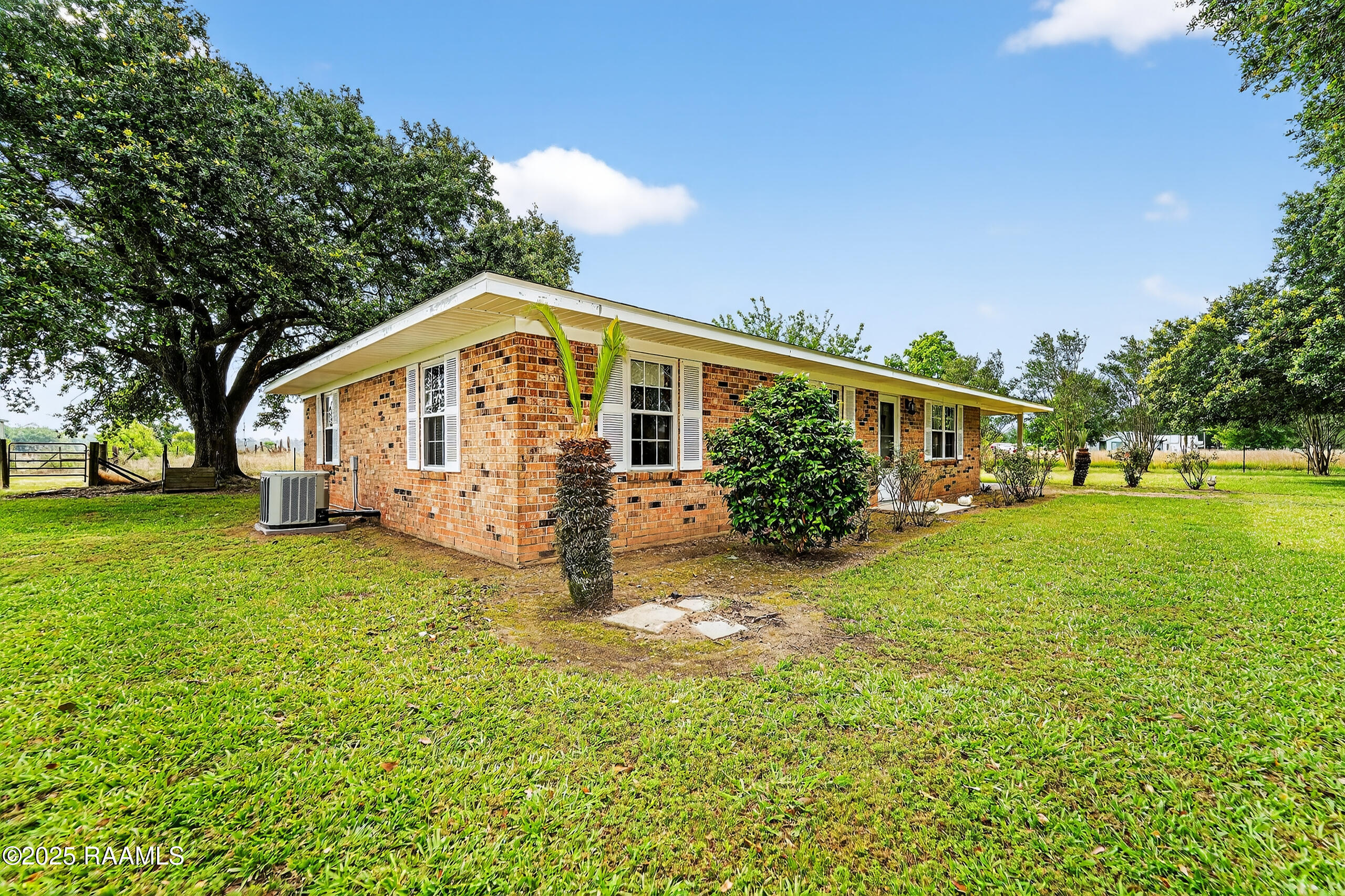 352 Highway 751 Church Point, LA 70525 - Photo 4 of 23 013_Front1