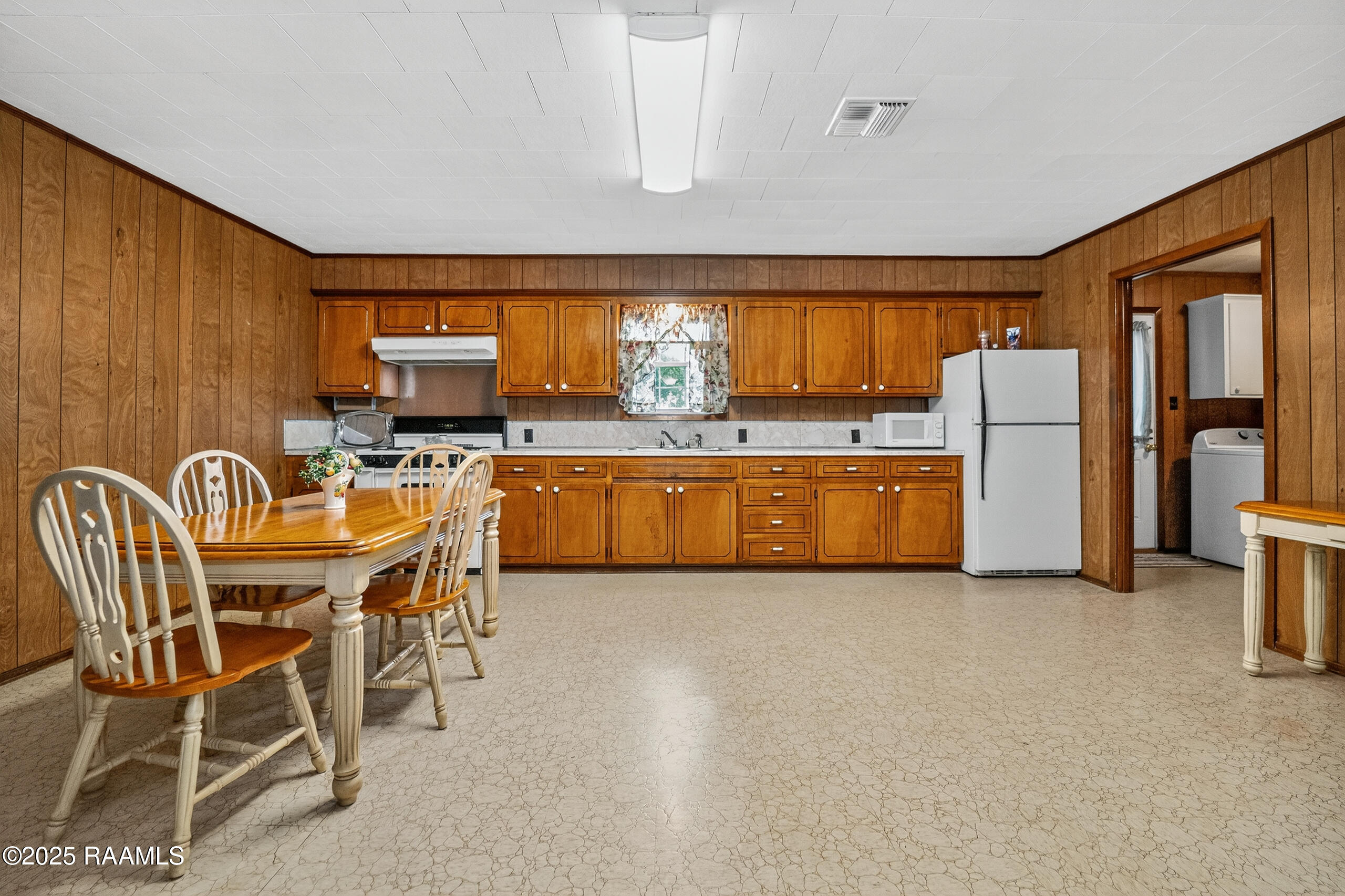 352 Highway 751 Church Point, LA 70525 - Photo 7 of 23 016_Kitchen1