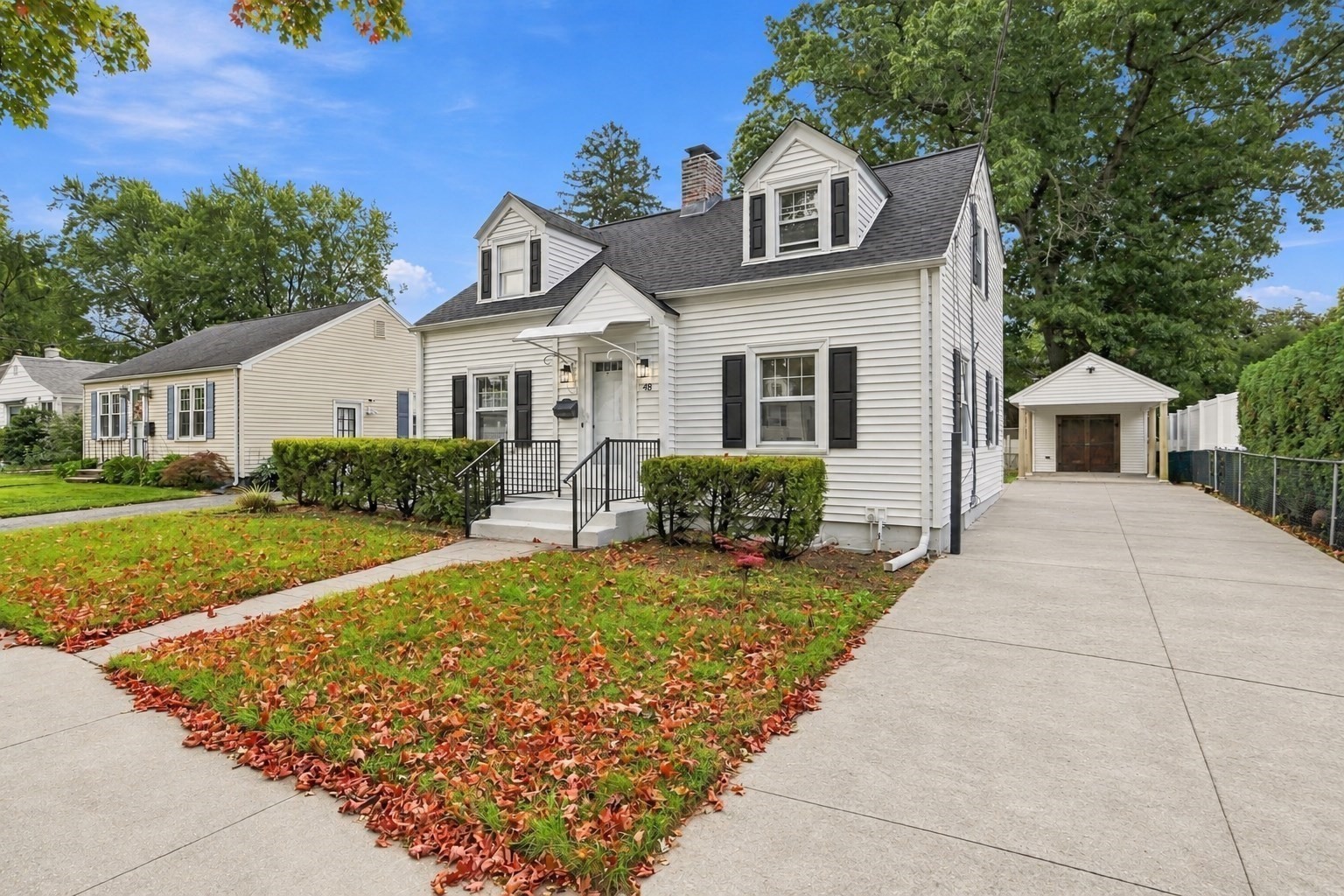 48 Dana Street Springfield, MA 01104 - Photo 2 of 24 Gallery Image 2