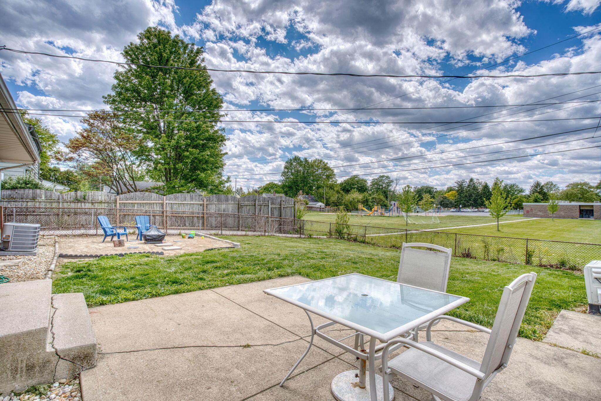 4339 Blythe Road Columbus, OH 43224 - Photo 35 of 48 Gallery Image 35