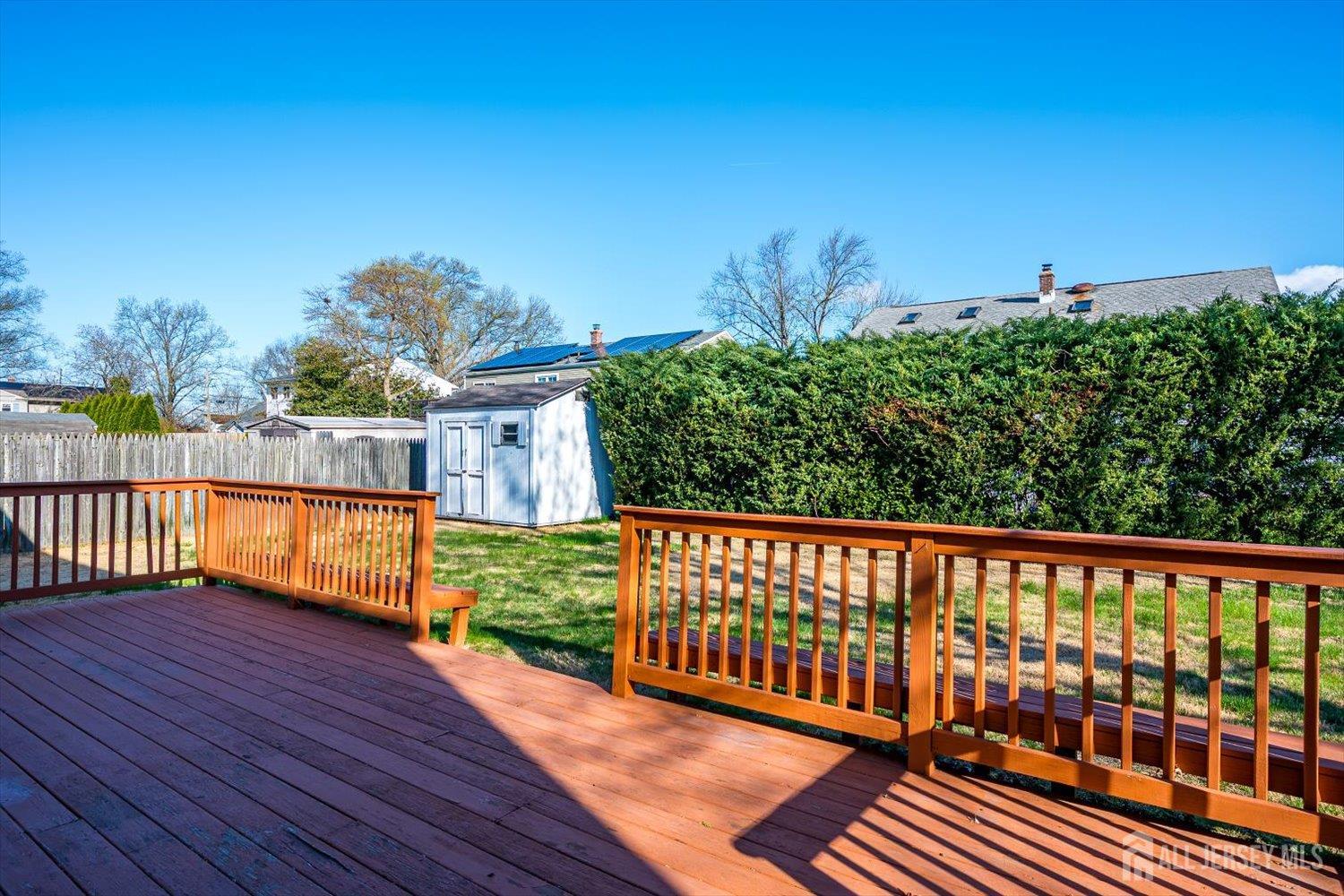110 Benart Place Middlesex, NJ 08846 - Photo 23 of 28