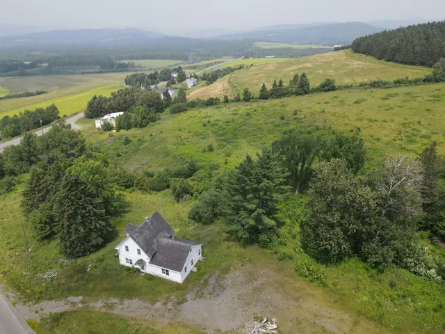 $228,500 | 26 New Canada Road, New Canada, ME 04743