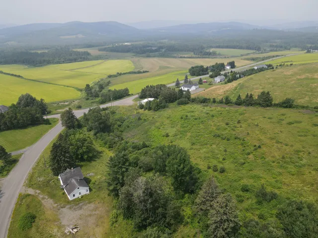 $228,500 | 26 New Canada Road, New Canada, ME 04743